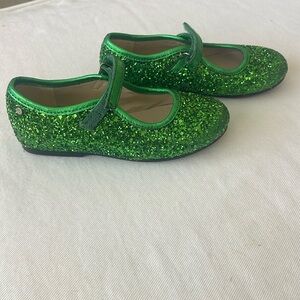 NWOB MANNELA DE JUAN Girls Shoes EU size 26 (US 10) Green Sparkly